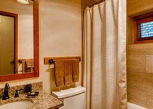 Lower Level Bath