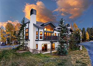 Welcome to One Breck Place Imperial #25