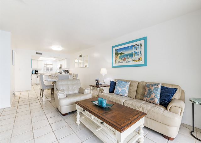 1/1.5 (127) Club Gulfside