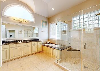 En-Suite Primary Bathroom