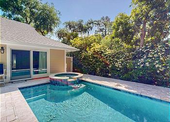 Private Pool and Spa