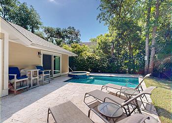 Private Pool and Spa