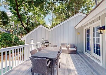 Outdoor Seating