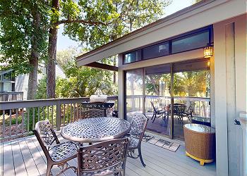 Private Deck with Outdoor Seating