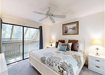 Guest Bedroom with King Size Bed