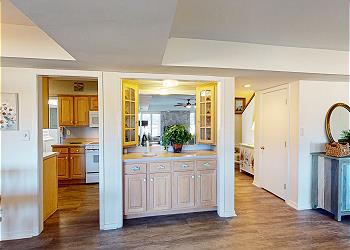 Living and Dining Wet Bar