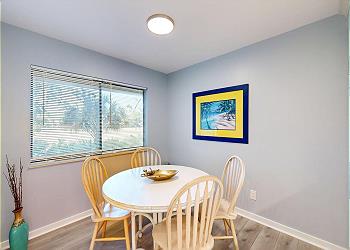 Breakfast Nook