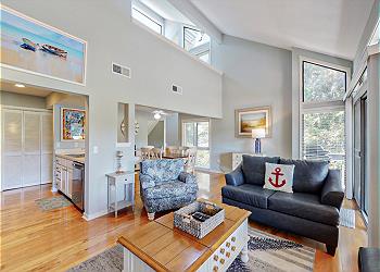 Spacious Floor Plan