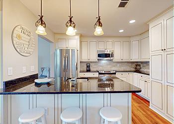 Fully Stocked Kitchen