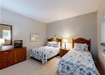 Guest Bedroom with a Double and Twin Size Bed