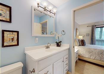 Jack and Jill Bathroom with Tub and Shower Combination