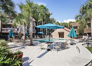 The Moorings Community Pool