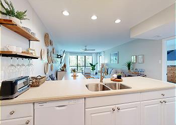 Fully Stocked Kitchen
