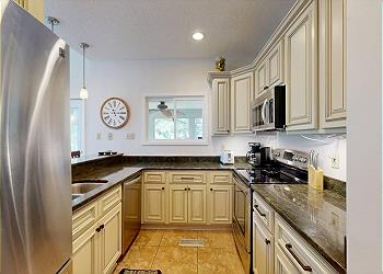 Fully Stocked Kitchen