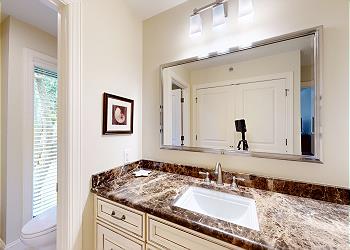 En-Suite Primary Bathroom
