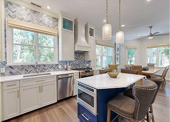Fully Stocked Kitchen