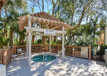 Windsor Place Community Hot Tub