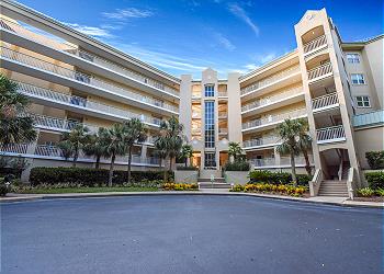 Front View of Windsor Place