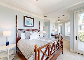 Guest Bedroom with Direct Access to Private Deck