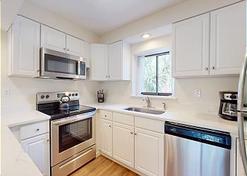 Fully Stocked Kitchen