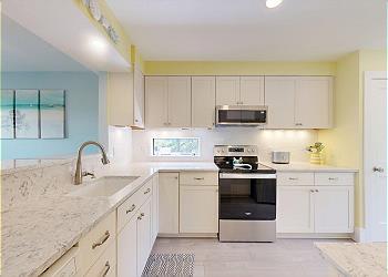 Fully Stocked Kitchen