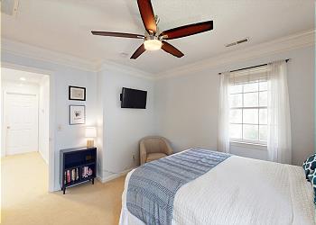 Guest Bedroom with SMART TV