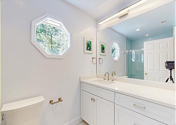 Newly Renovated Bathroom