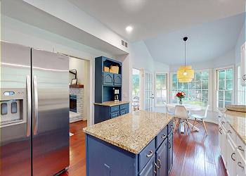 Updated Kitchen with Two-Tone Cabinets