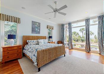 Second Primary Bedroom with King Size Bed