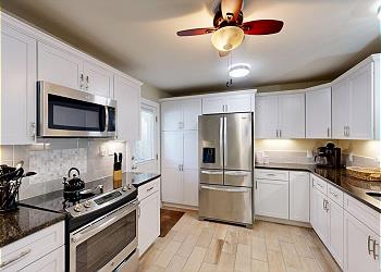Fully Stocked Kitchen