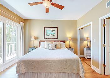 Guest Bedroom with King Size Bed
