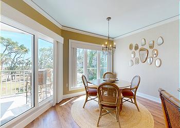Breakfast Nook
