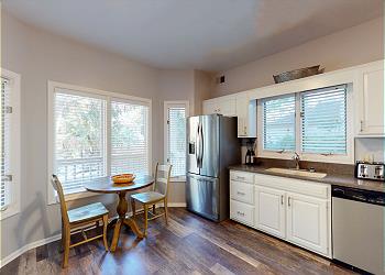 Open Bright Kitchen