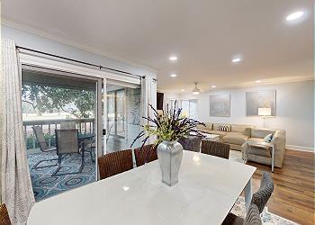 Dining Room with Views of the George Fazio Golf Course