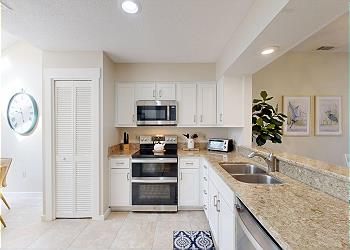 Fully Stocked Kitchen