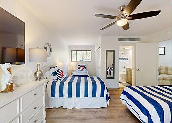 Guest Bedroom with Four Twin Size Beds
