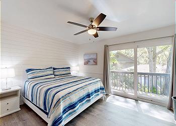 Guest Bedroom with King Size Bed
