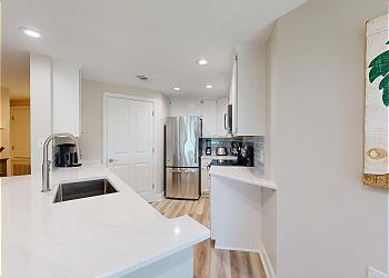 Fully Stocked Kitchen