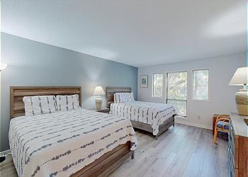 Bedroom 2 with Two Queen Size Beds