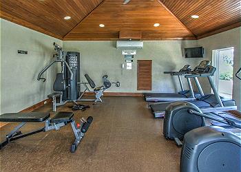 Hampton Place Community Fitness Center