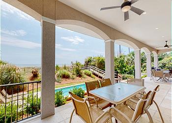 Outdoor Dining with Expansive Views of the Atlantic Ocean