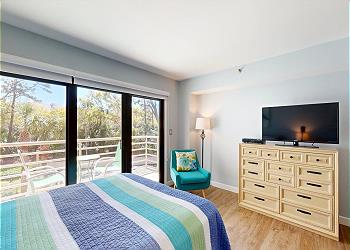Guest Bedroom with Private Balcony
