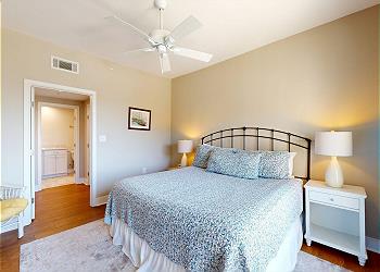 Guest Bedroom with King Size Bed