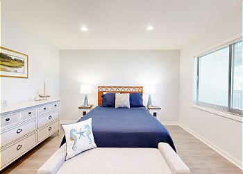 Primary Bedroom with Queen Size Bed