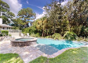 Private Pool and Spa