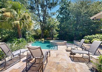 Private Pool and Spa