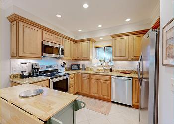 Fully Stocked Kitchen