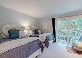 Guest Bedroom with Two Queen Size Beds