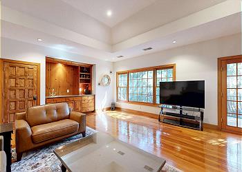 Seating Room