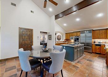 Breakfast Nook